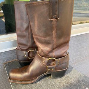 Frye Harness 12R Square Toe Boot Size 7.5 Womens.  Brown Smoke Leather.